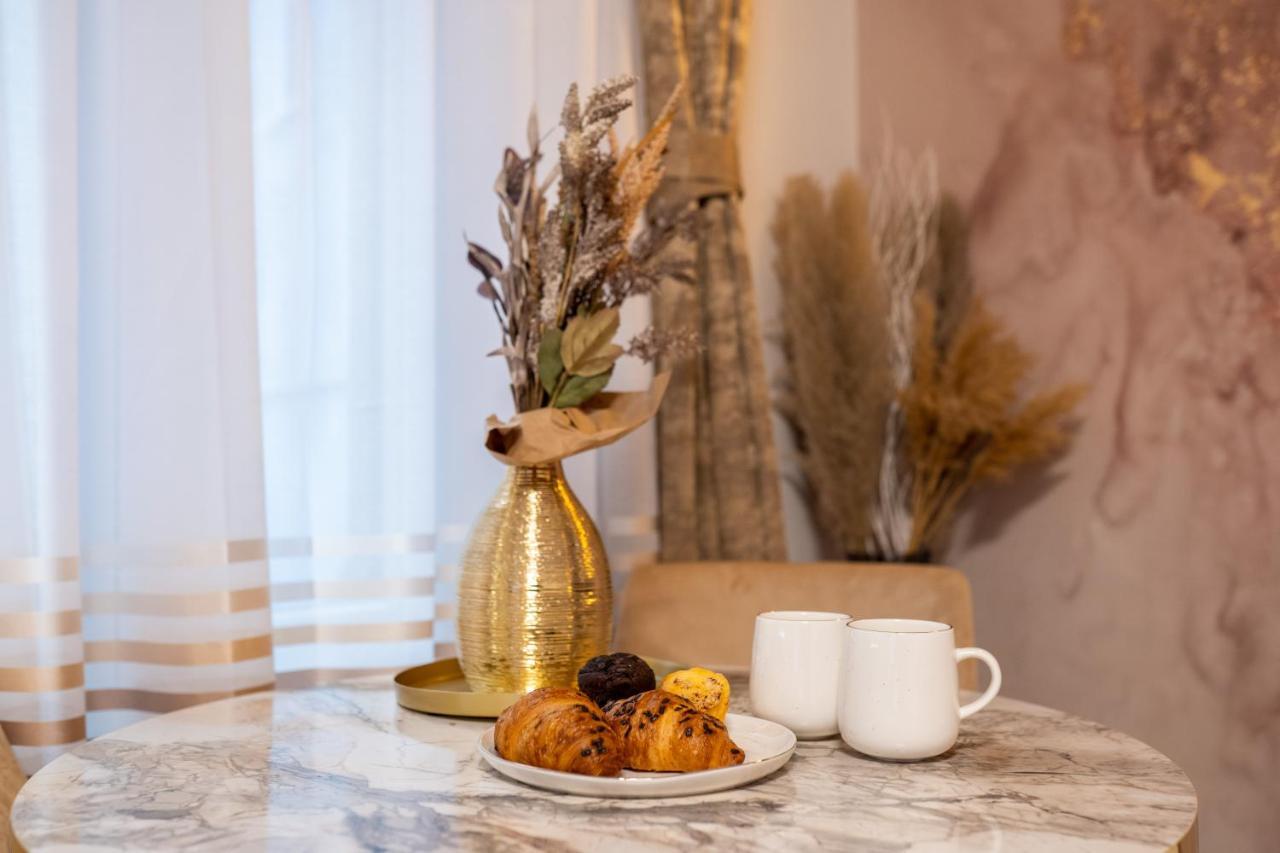 Appartamento Cosy&Private,30Sec Walk To Mainsquare, Heart Of Zagabria Esterno foto